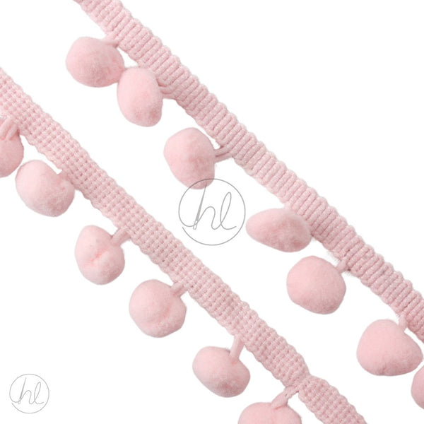 POM  POM  BABY PINK FREE