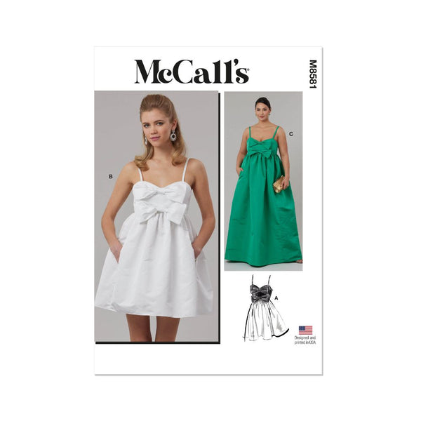 MCCALLS M1 10-18 8581